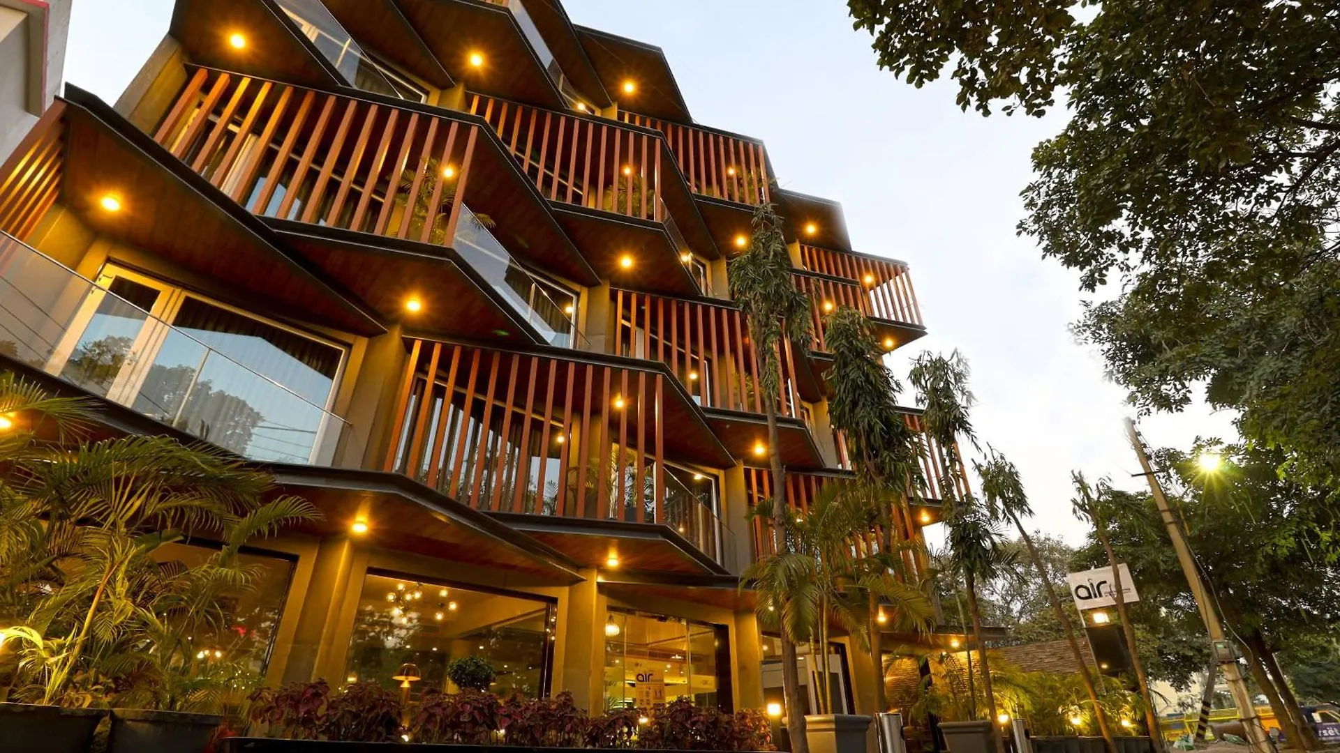 Air By Ahuja Residences Гургаон
