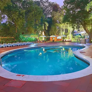 ***** Hotel Clarks Shiraz Indien