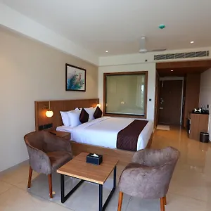 https://hotel-saffron-wayanad.kerala-hotels.net