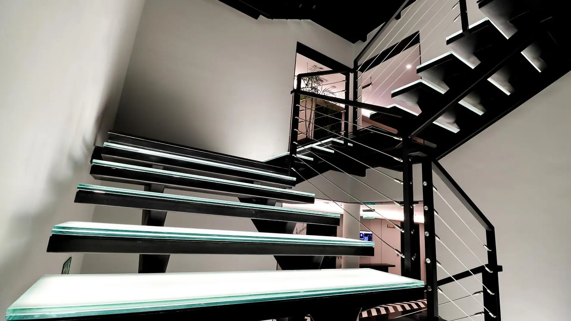 **** Hotel Air By Ahuja Residences Gurgaon India