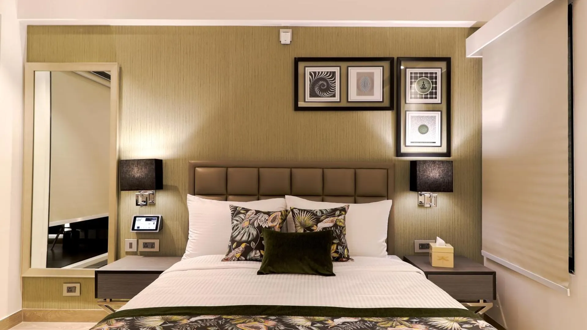 Air By Ahuja Residences Gurgaon Hotel